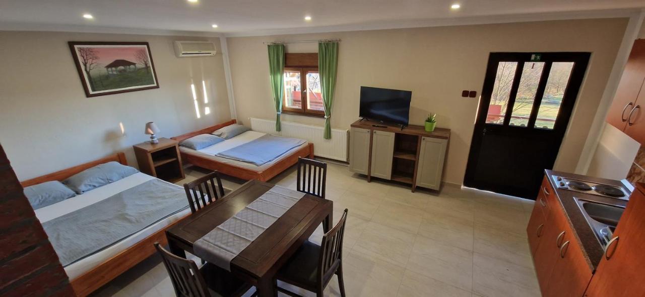 Guest House Blazevic Gornja Gracenica Eksteriør billede